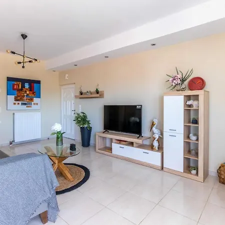 Spacious And Modern